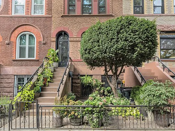807 Lincoln Pl, Brooklyn, NY 11216