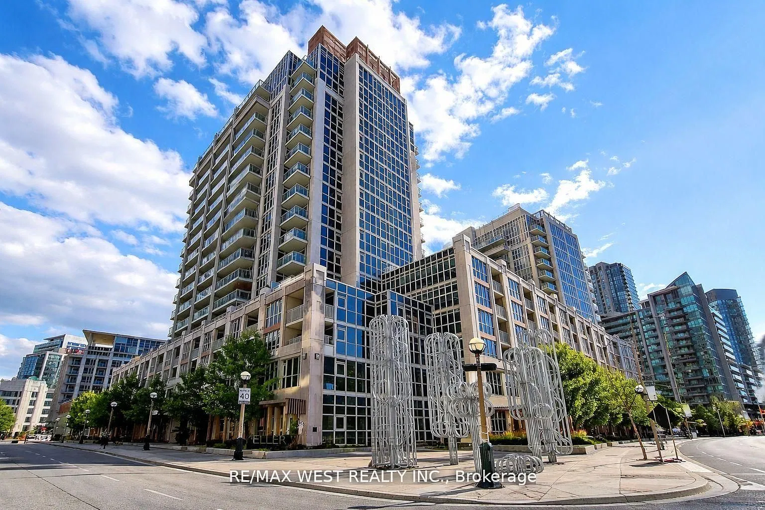 1 bed, $2,400 — Photo 1
