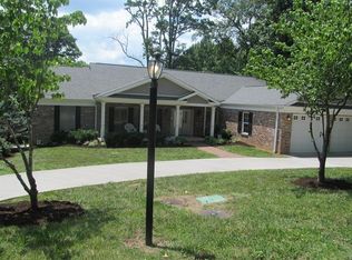 701 Westborough Rd, Knoxville, TN 37909