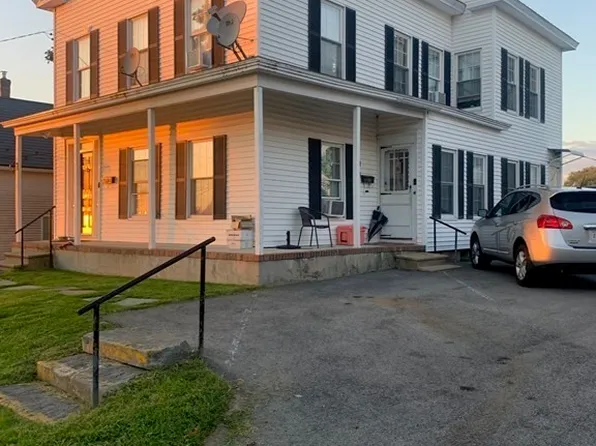 14 Bell St, Spencer, MA 01562