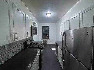 43-45 44th St #A3, Sunnyside, NY 11104