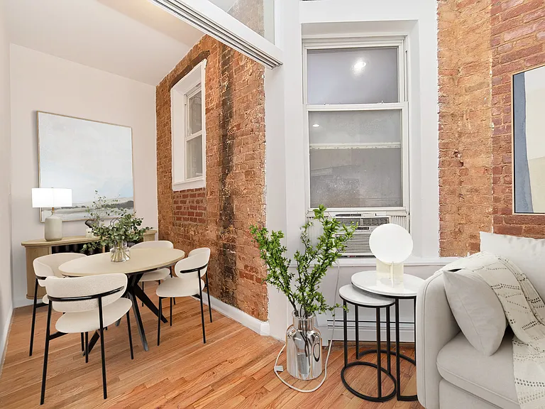 134 W 109th St #3C — Photo 3