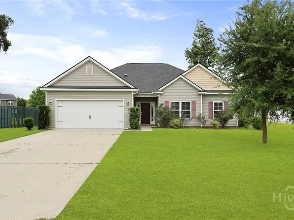 7 Sailmaker Lane, Richmond Hill, GA 31324