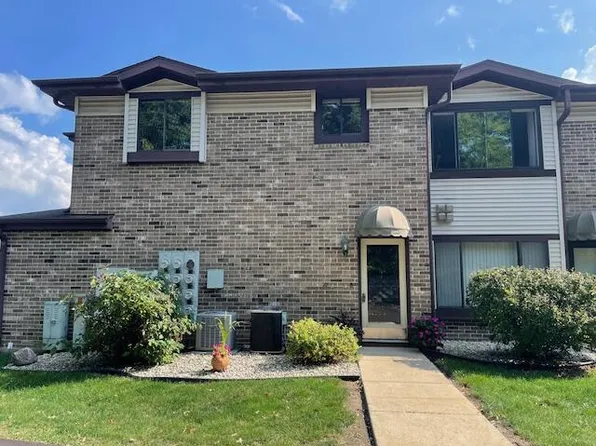 3208 Wood ROAD #10, Mount Pleasant, WI 53406