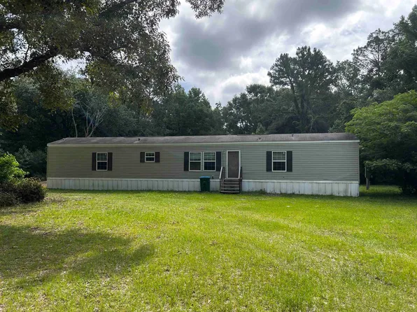 19 Centipede Dr, Crawfordville, FL 32327
