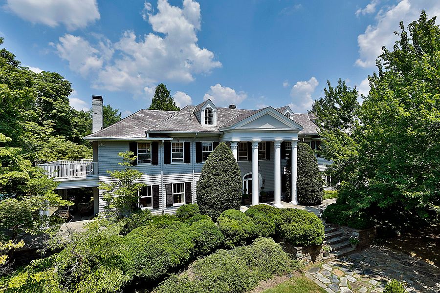 1st image of 3815 Bradley Ln