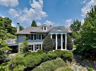 3815 Bradley Ln, Chevy Chase, MD 20815