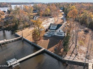 773 Treasure Point Rd, Bath, NC 27808