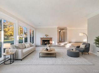 4475 Thornapple Cir, Burton, MI 48509