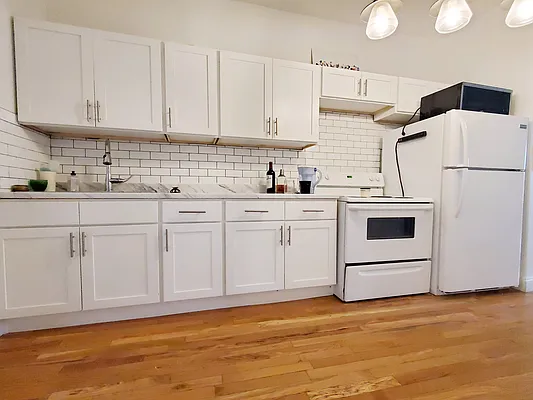 Rented by Sunshine Management Group, LLC | media 2