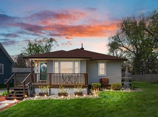 1444 Park St, Crete, IL 60417