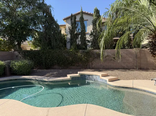 2950 E Dublin St, Gilbert, AZ 85295