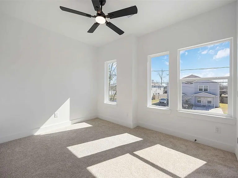 7961 Henson St #B — Photo 25