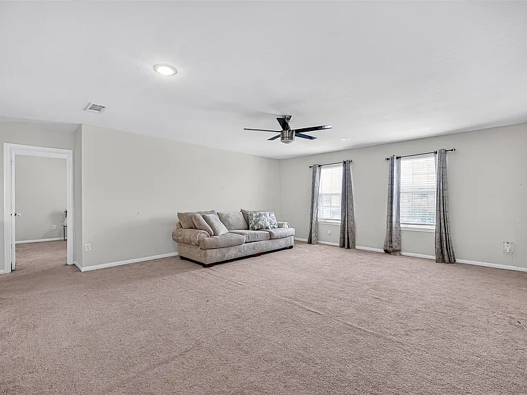 7031 Hobby Wind Ridge Dr — Photo 38