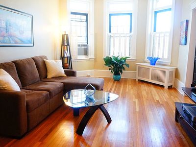 386 Riverway APT 2, Boston, MA, 02115