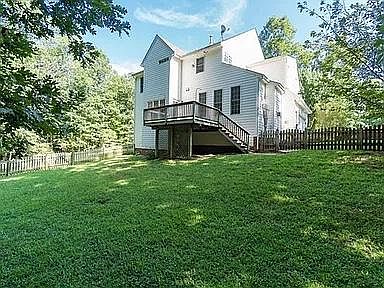 5th image of 8212 Sterling Cove Ter