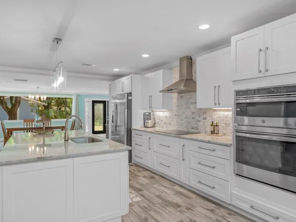 6 Bay Ct, Fort Walton Beach, FL 32548