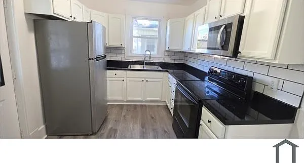 4 bed, 2050 sqft, $1,600 — Photo 2