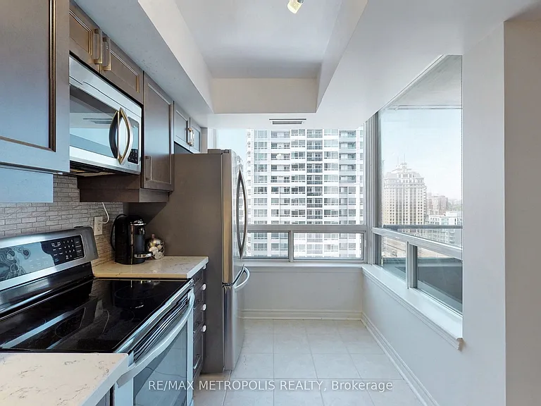 3 Rean Dr #1312 — Photo 11