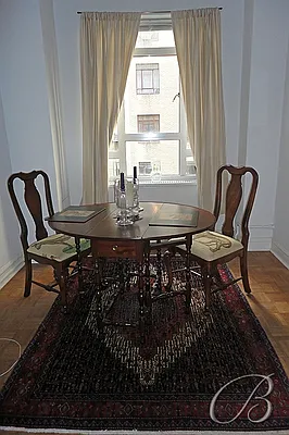 Rented by Bellmarc Realty | media 8