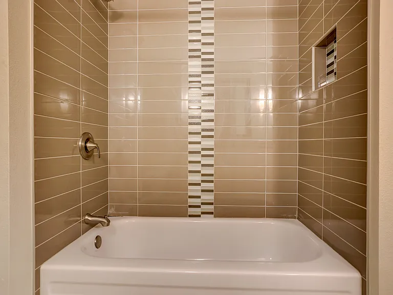 8290 W Amherst Dr — Photo 8
