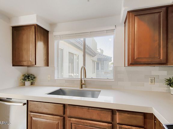 2nd image of 1825 W Ray Road Apt 2125