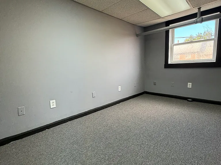 6 Nichols St #3 — Photo 19