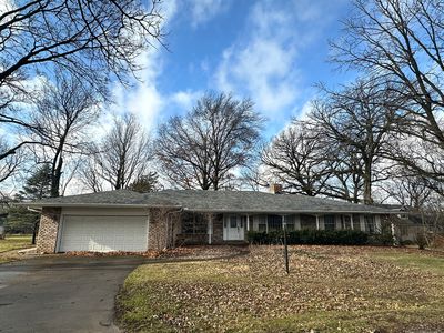 1 Oak Ln, Farmer City, IL, 61842