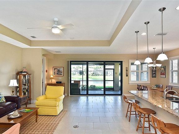 4th image of 1063 Bradberry Dr