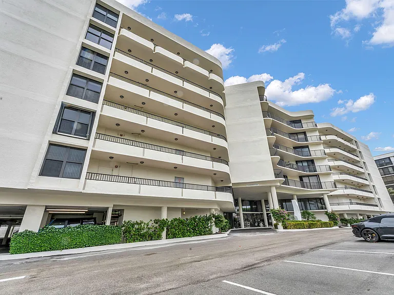 3610 S Ocean Blvd #510 — Photo 59