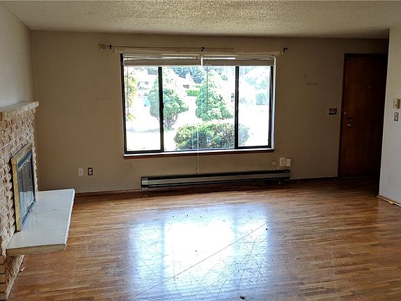 4th image of 9224 117th Street Ct SW
