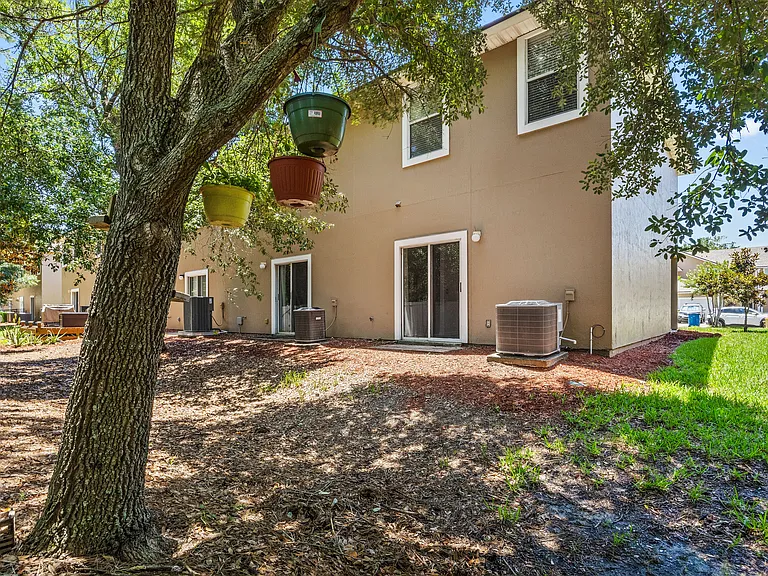 677 Scrub Jay Dr — Photo 14