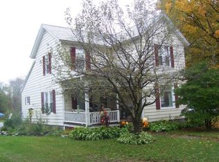 341 College St N, Poultney, VT 05764
