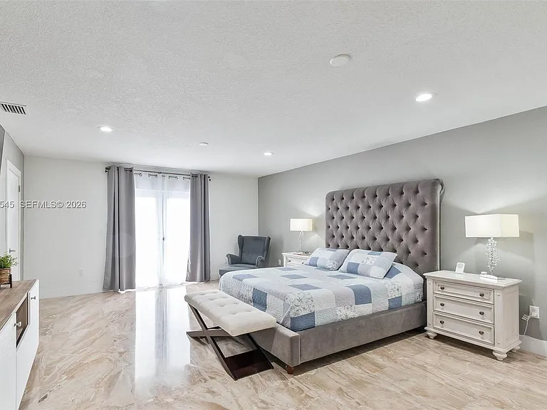 17420 SW 84th Ct — Photo 11