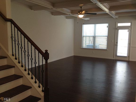 5th image of 3220 Spicy Cedar Ln
