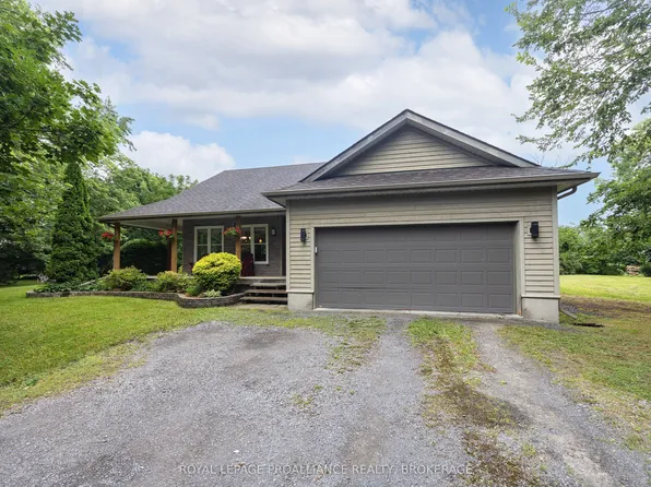 124 Park Dr, Greater Napanee, ON K0H 1G0