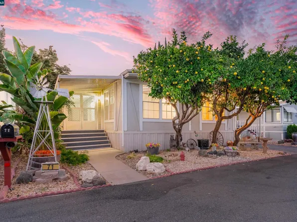 71 Pali Way, Pittsburg, CA 94565