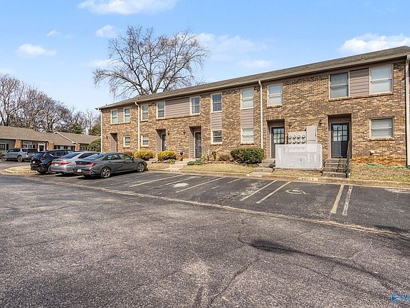 3rd image of 8140 Oldfield Rd SW #3