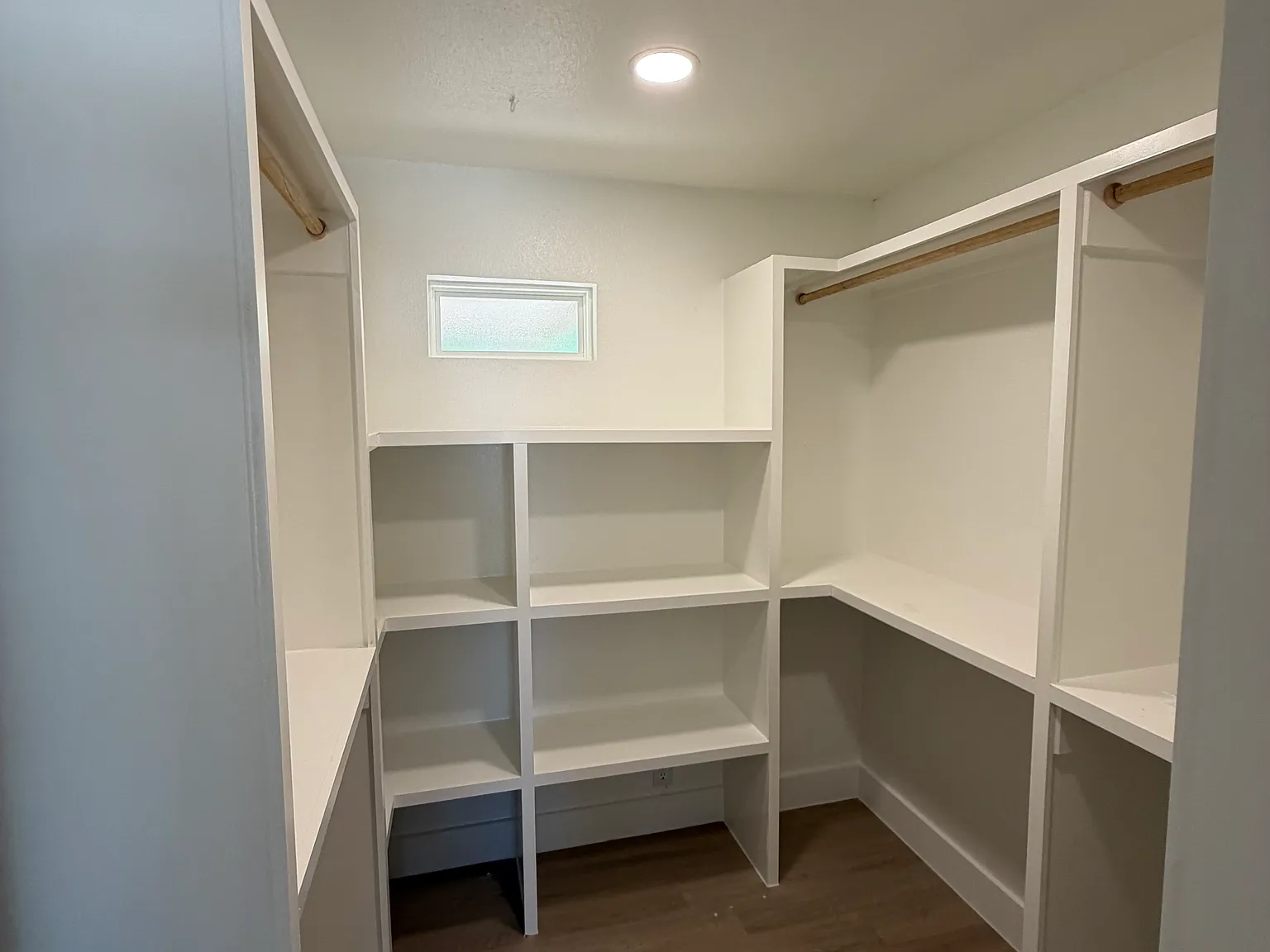 3 bed, 1300 sqft, $2,650 — Photo 1