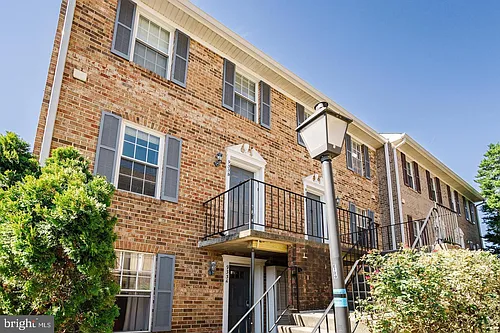 933 S Rolfe St #2 Photo 1