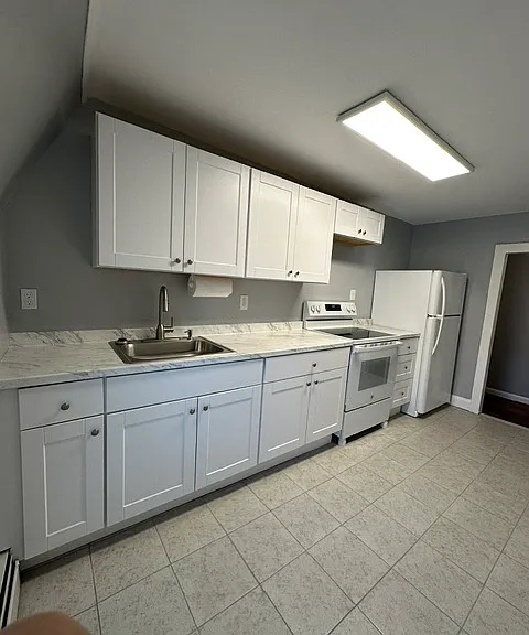 457 Lake Ave #A — Photo 4