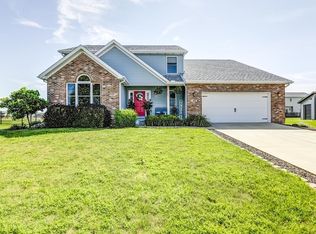 1820 Thicket Point, Normal, IL 61761