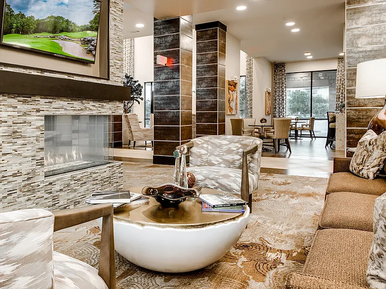 Overture Stone Oak 55+ Apartment Homes — Photo 8