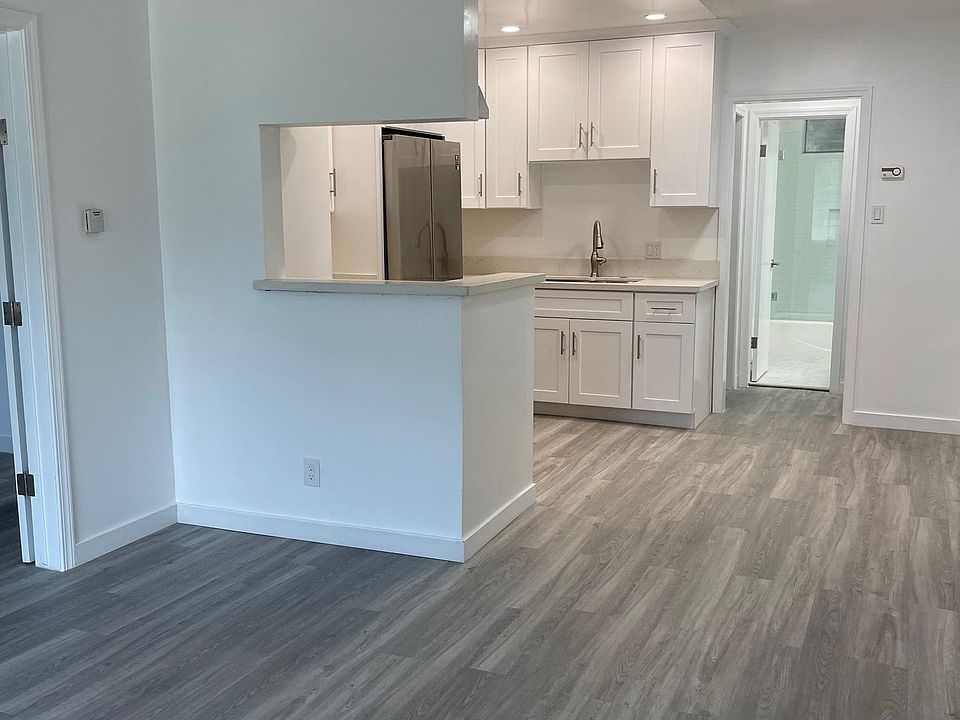 1st image of 3115 Ivy St #3