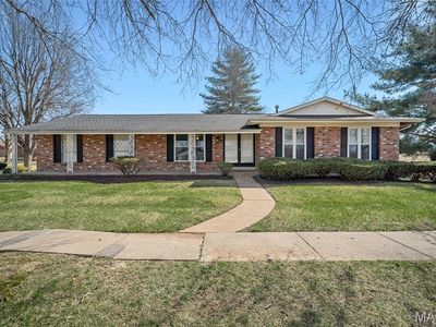 3906 Argonne Forest Dr, Florissant, MO, 63034