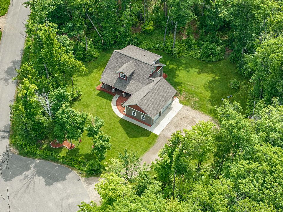 1st image of 19195 Kathryn Ave