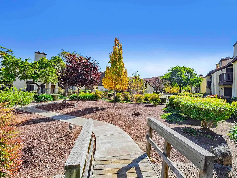 14009 Seagate Dr — Photo 7