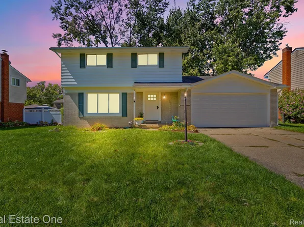 656 Provincetown Rd, Auburn Hills, MI 48326