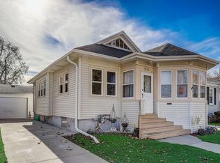 1511 Isabelle Ave, Racine, WI 53402