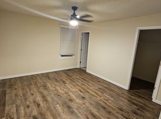 3202 Rue Royale St #2, Saint Charles, MO 63301